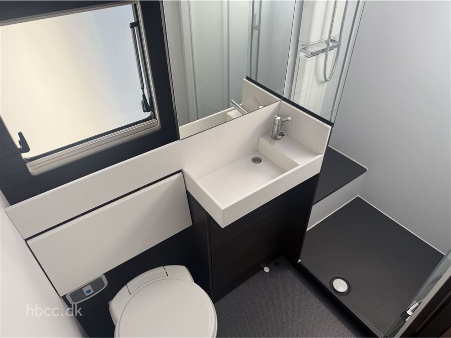 Adria Astella 754 DP